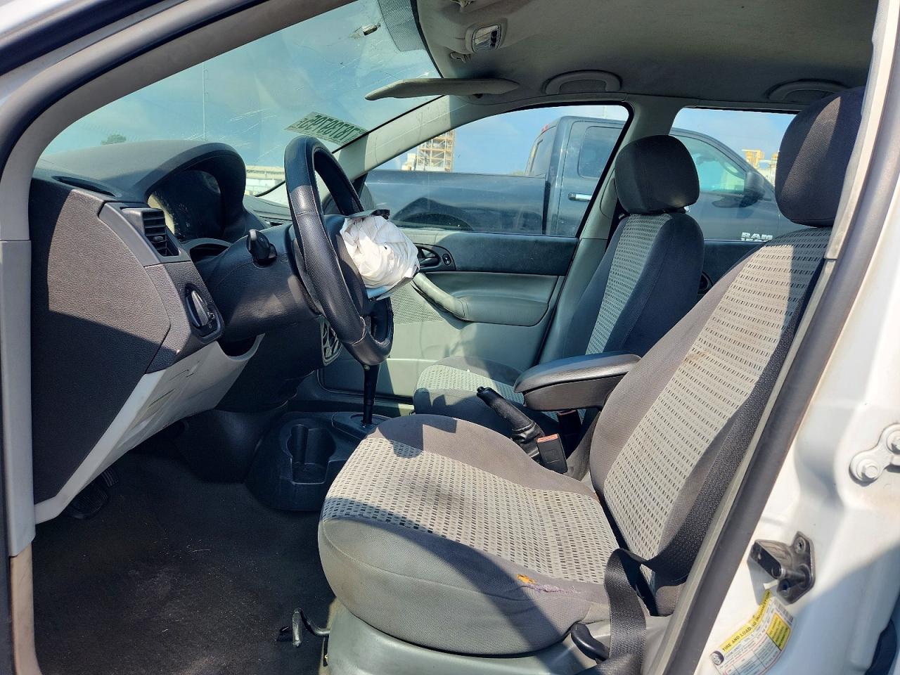 2007 FORD FOCUS ZXW photo 13