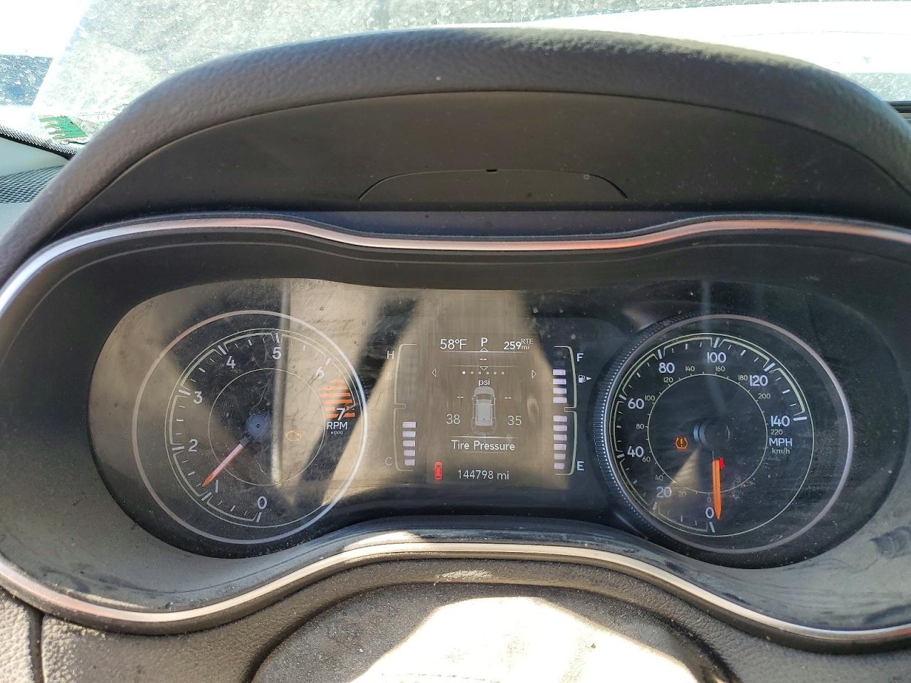2019 JEEP CHEROKEE LATITUDE photo 25
