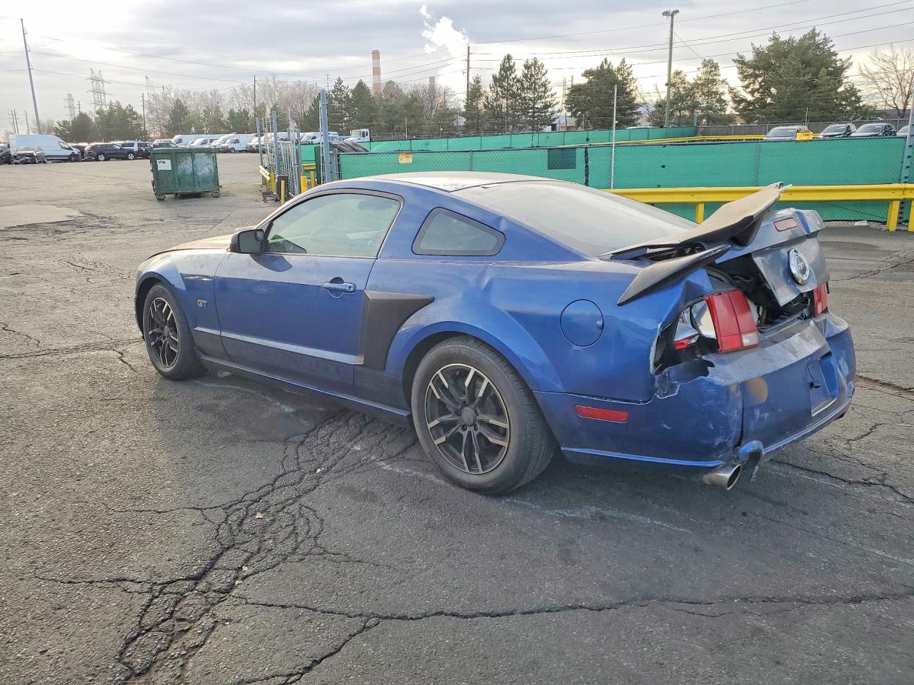 2008 FORD MUSTANG GT photo 2