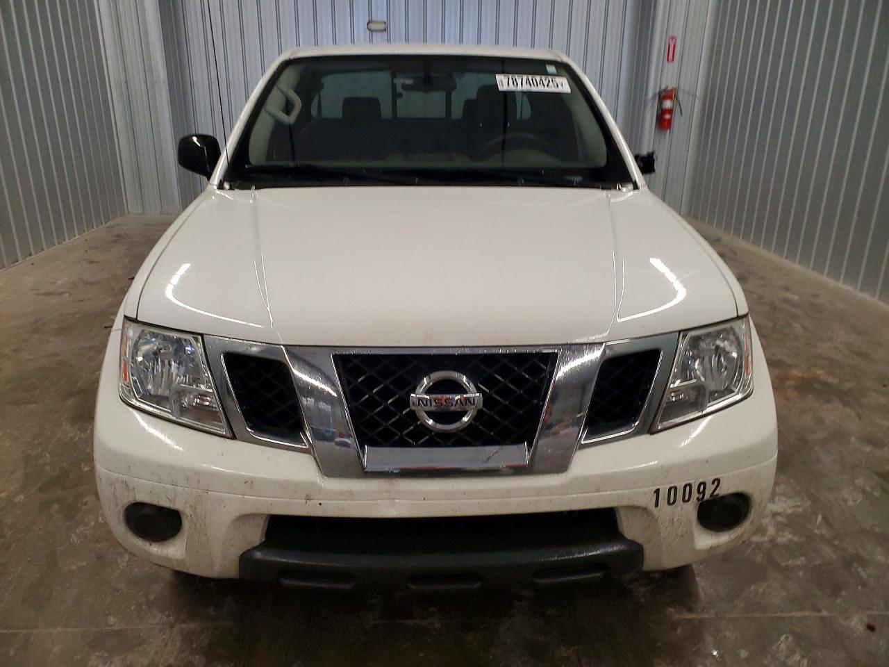 2019 NISSAN FRONTIER SV V6 photo 5
