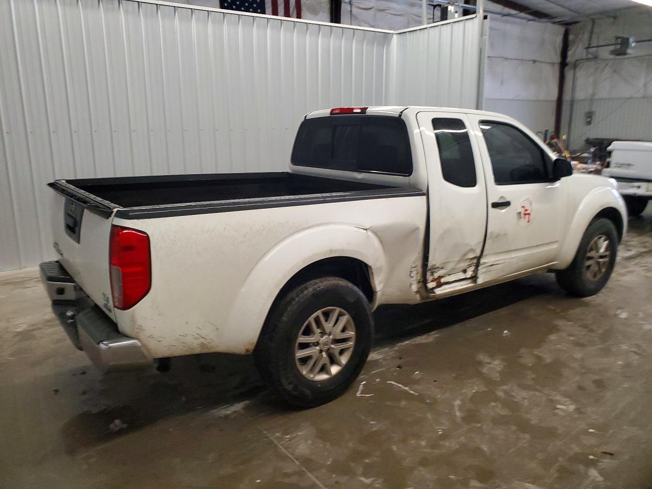 2019 NISSAN FRONTIER SV V6 photo 3