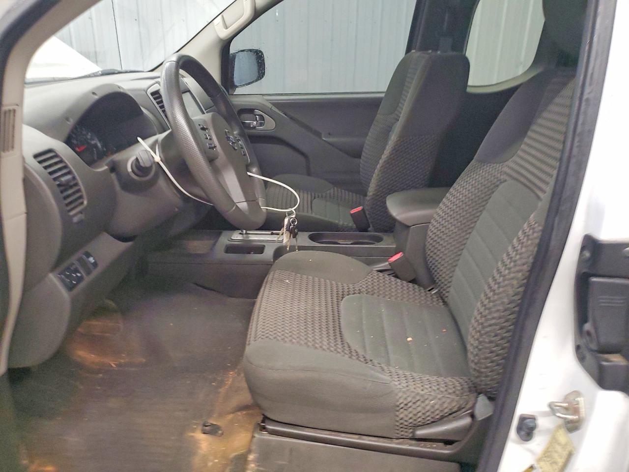 2019 NISSAN FRONTIER SV V6 photo 7