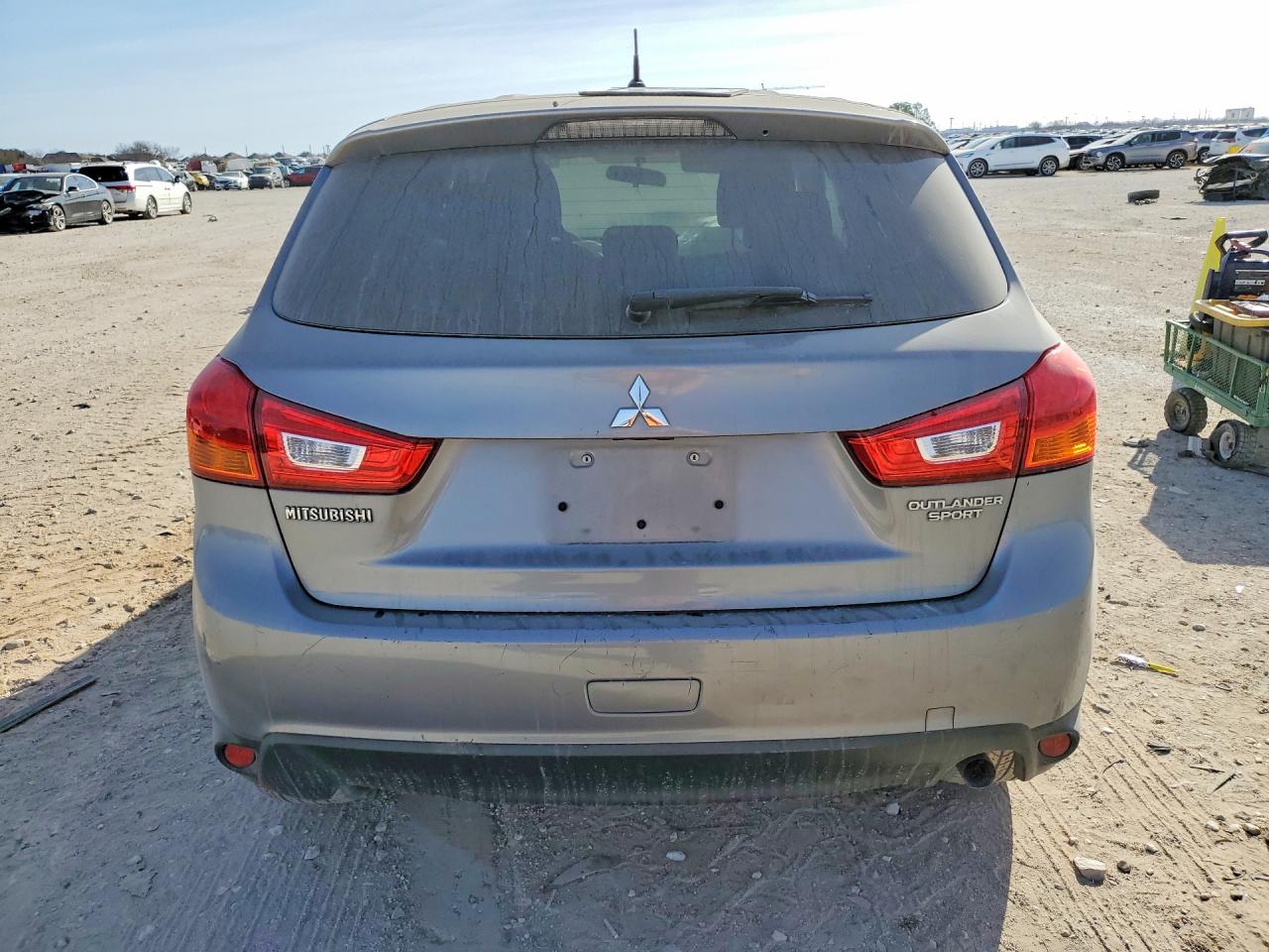 2015 MITSUBISHI OUTLANDER SPORT ES photo 6