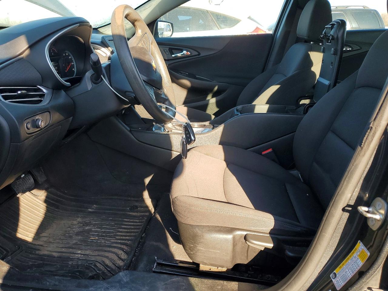 2018 CHEVROLET MALIBU LS photo 7