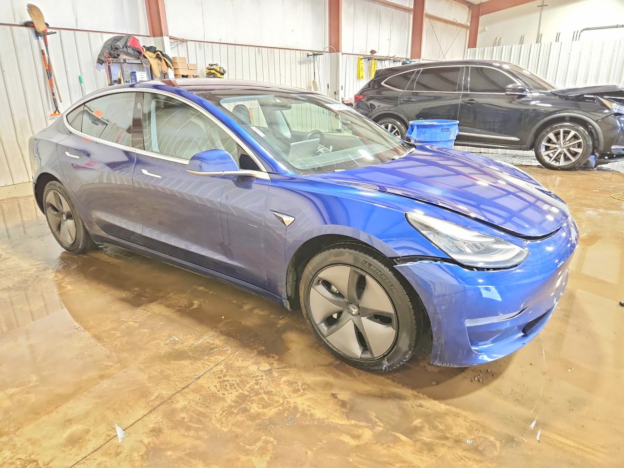 2018 TESLA MODEL 3 photo 10