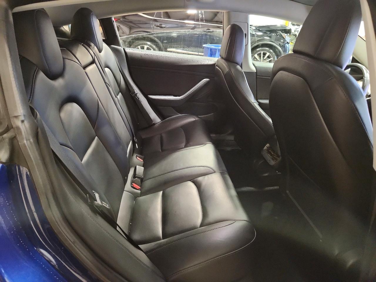 2018 TESLA MODEL 3 photo 28