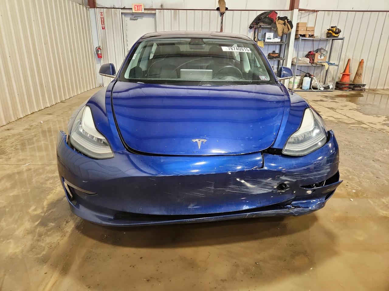 2018 TESLA MODEL 3 photo 13