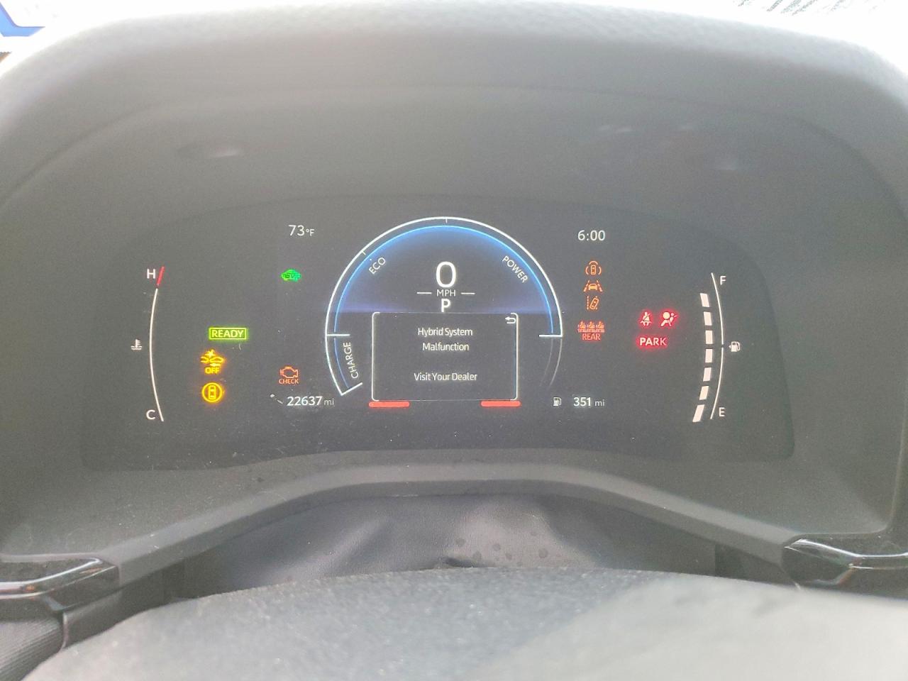 2025 TOYOTA CAMRY LE photo 9