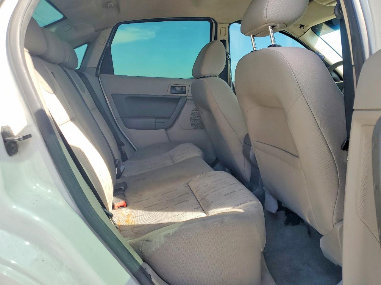 2009 FORD FOCUS photo 10