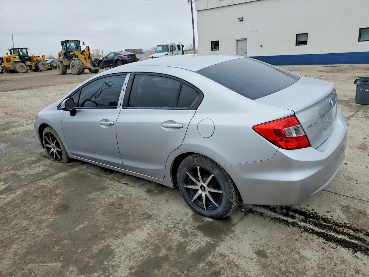 2012 HONDA CIVIC LX photo 3