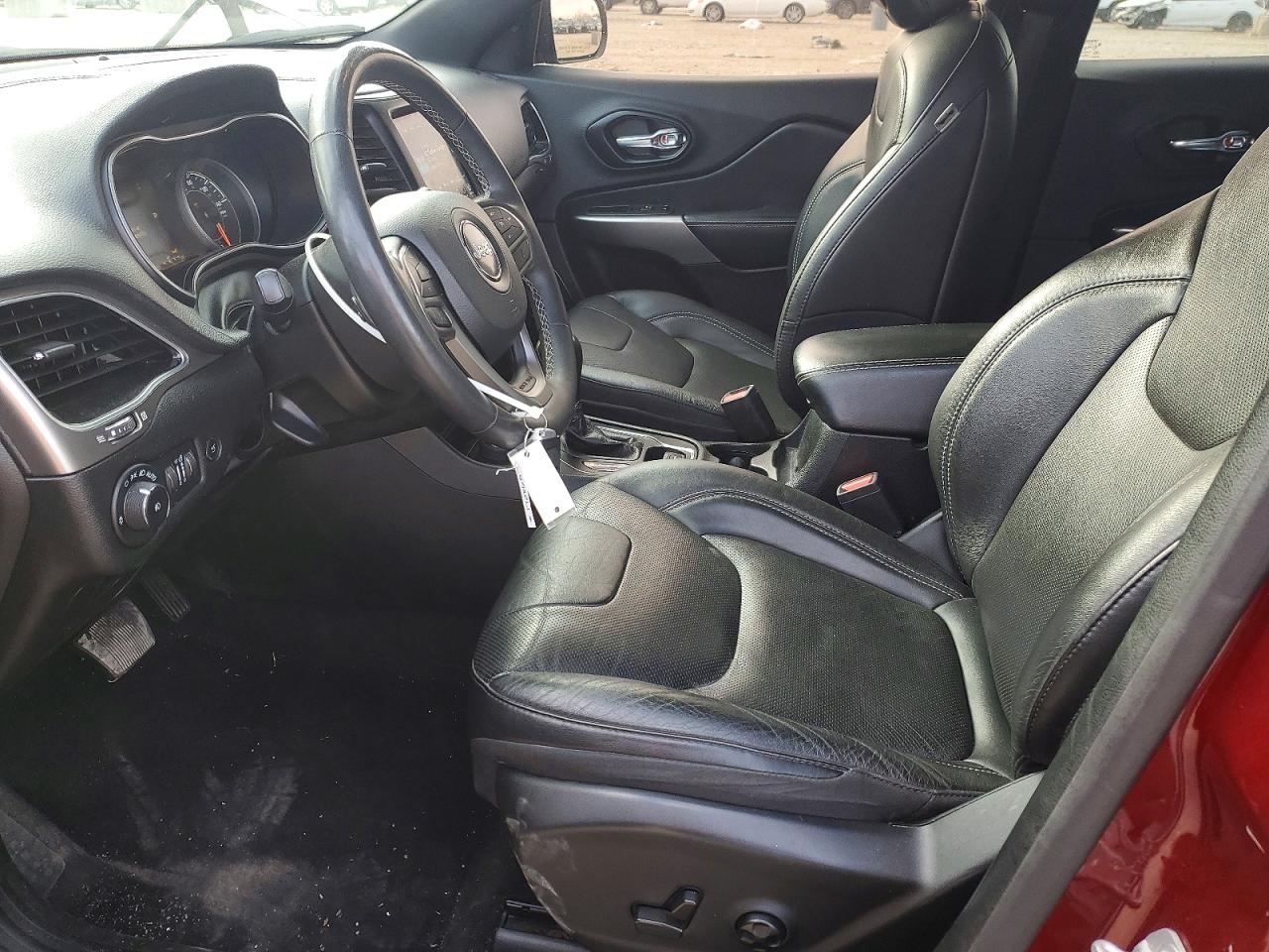 2021 JEEP CHEROKEE LATITUDE LUX photo 13