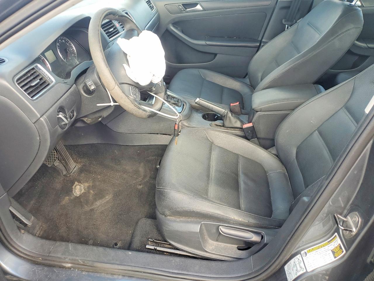 2012 VOLKSWAGEN JETTA SE photo 19