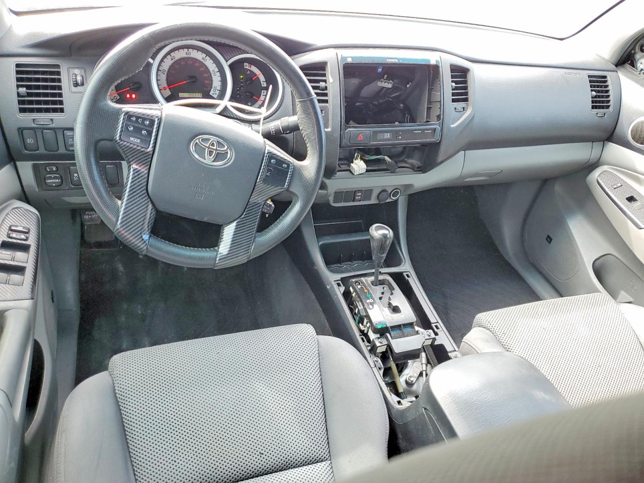 2013 TOYOTA TACOMA PRERUNNER V6 photo 8