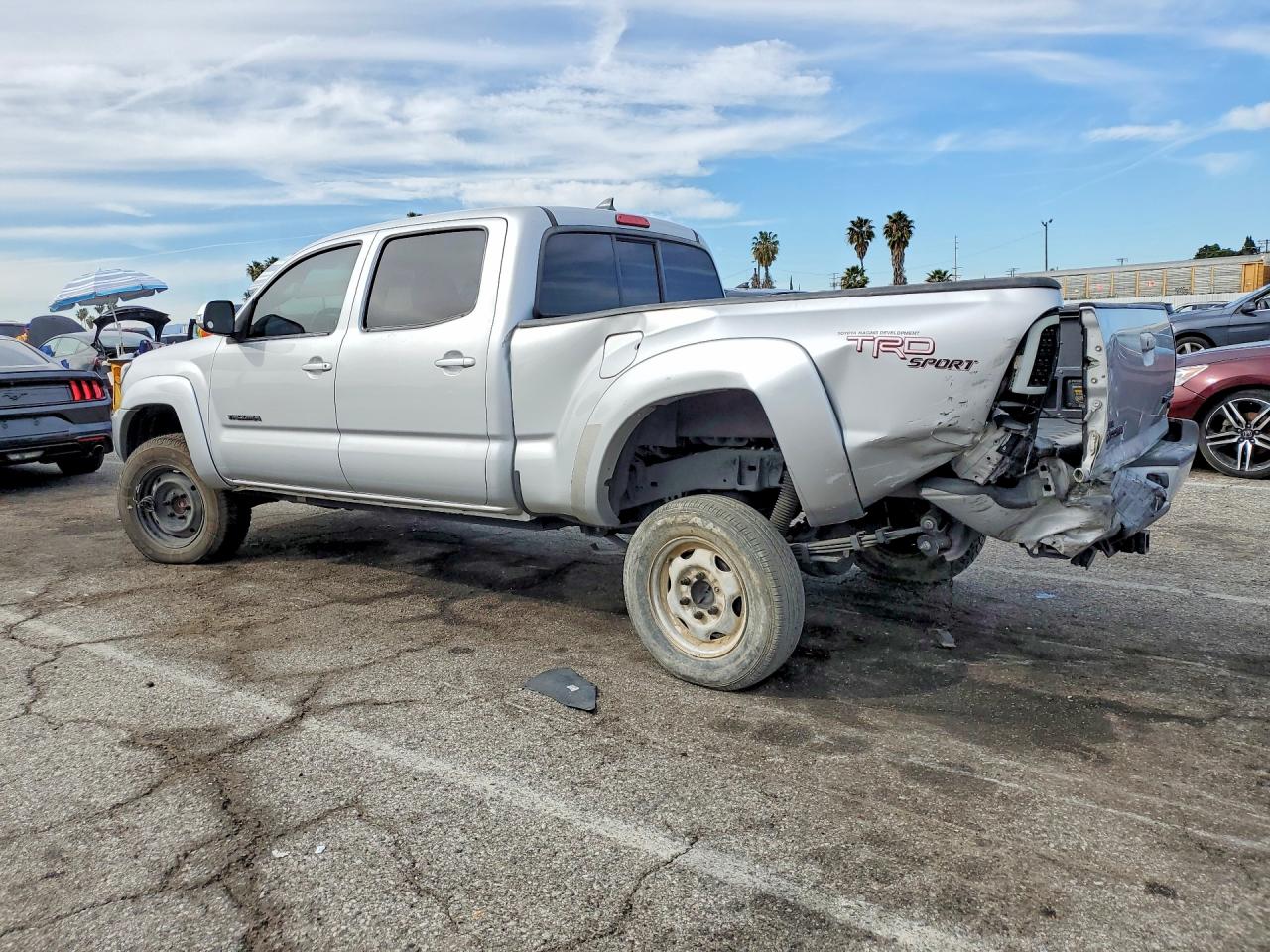 2013 TOYOTA TACOMA PRERUNNER V6 photo 2