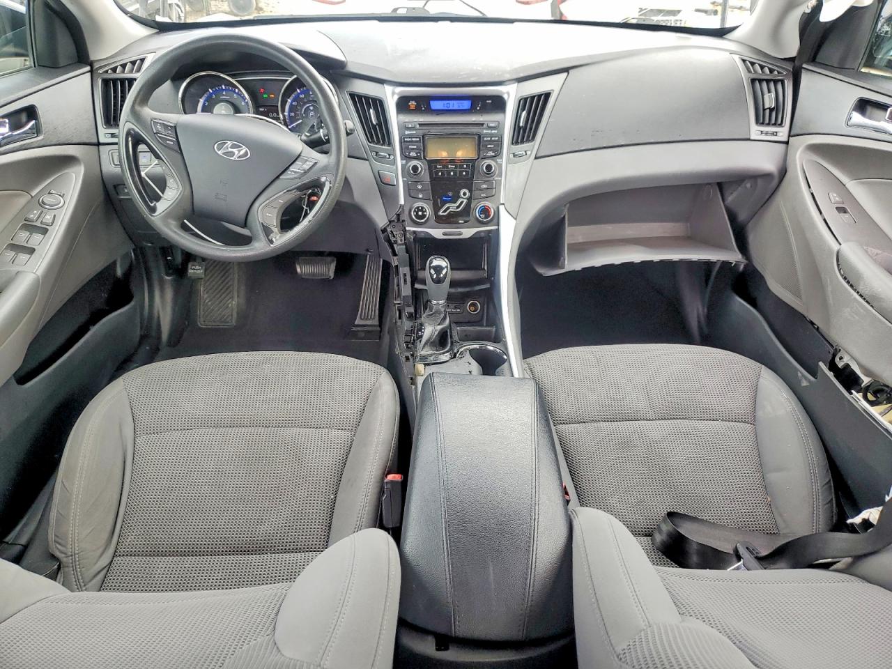 2013 HYUNDAI SONATA GLS photo 8