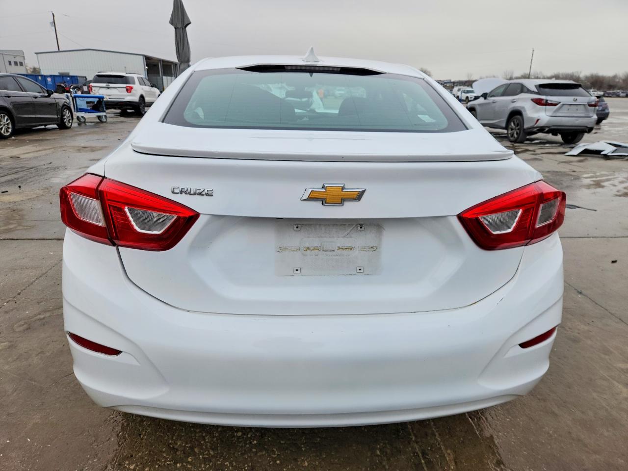 2017 CHEVROLET CRUZE LT photo 11