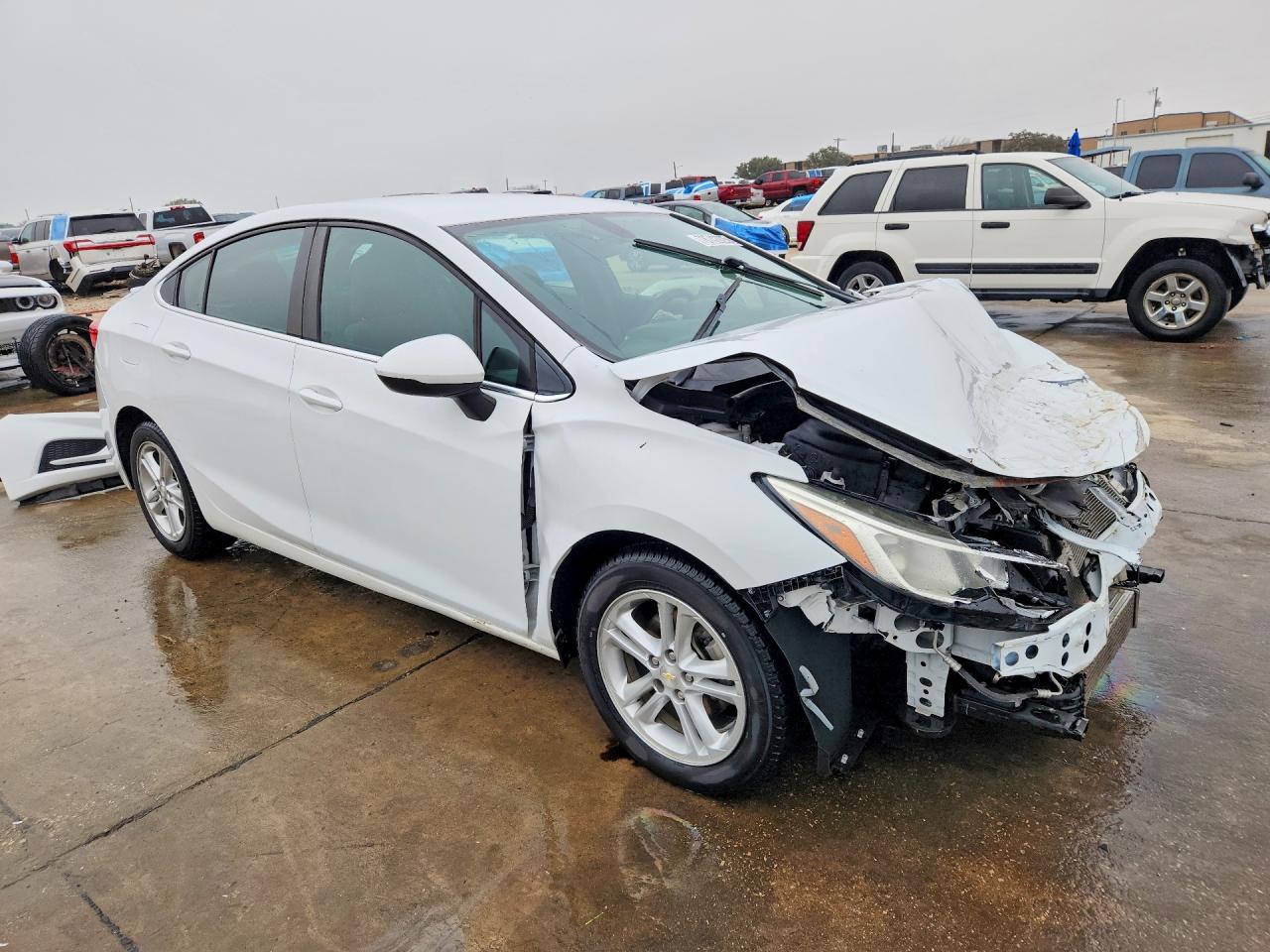 2017 CHEVROLET CRUZE LT photo 7