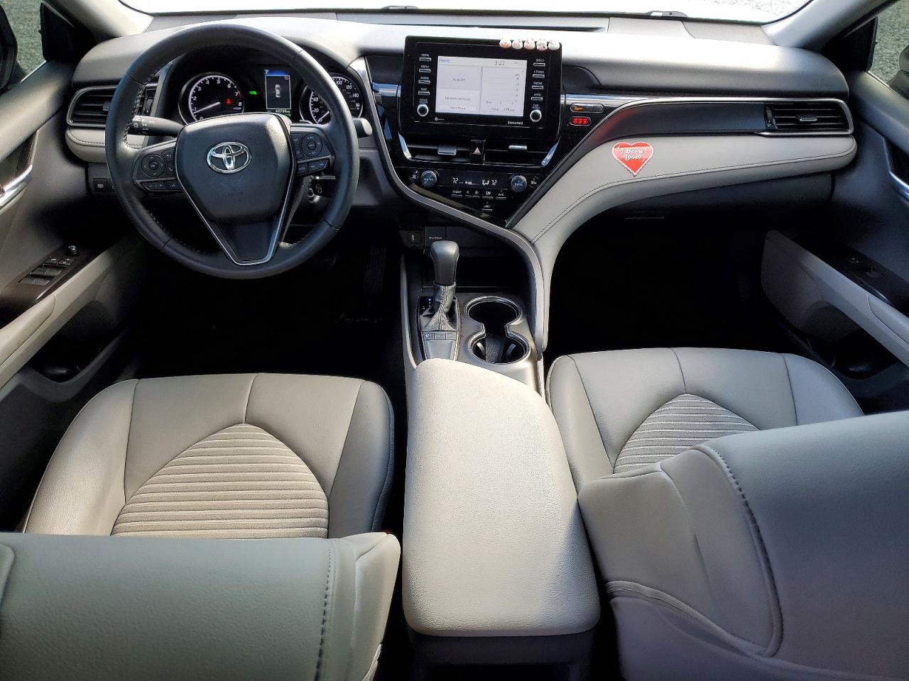 2024 TOYOTA CAMRY SE photo 15