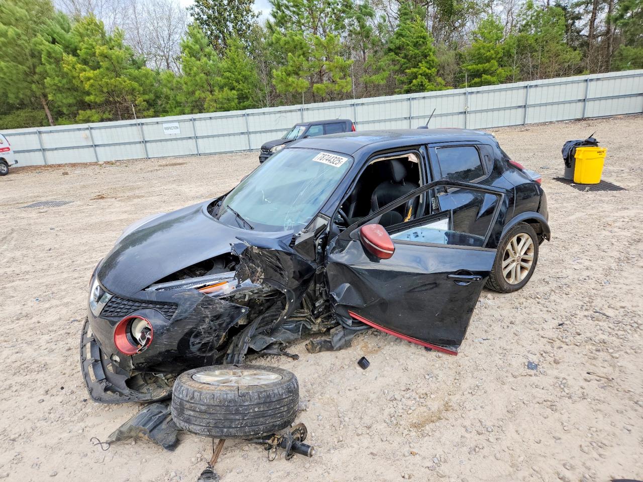 2015 NISSAN JUKE