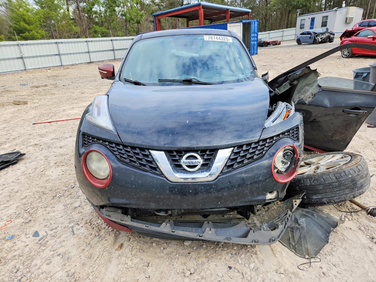 2015 NISSAN JUKE SL photo 5