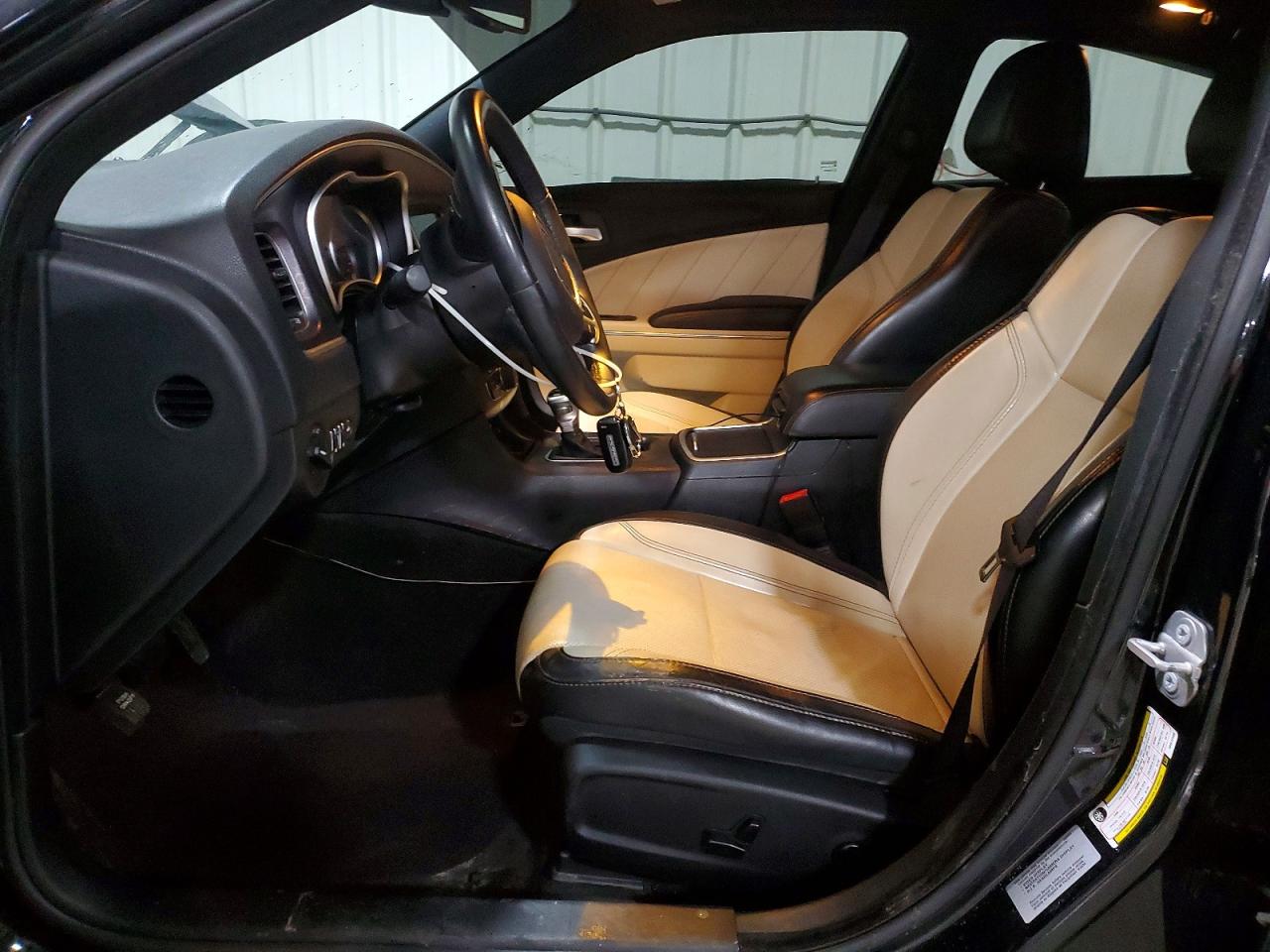 2017 DODGE CHARGER SXT photo 7