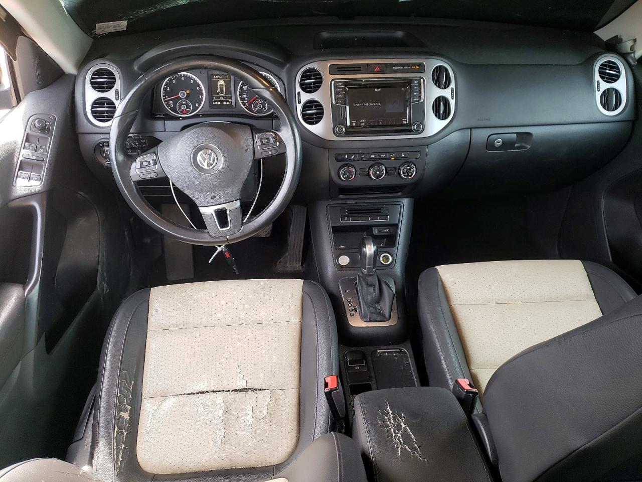 2017 VOLKSWAGEN TIGUAN S photo 8