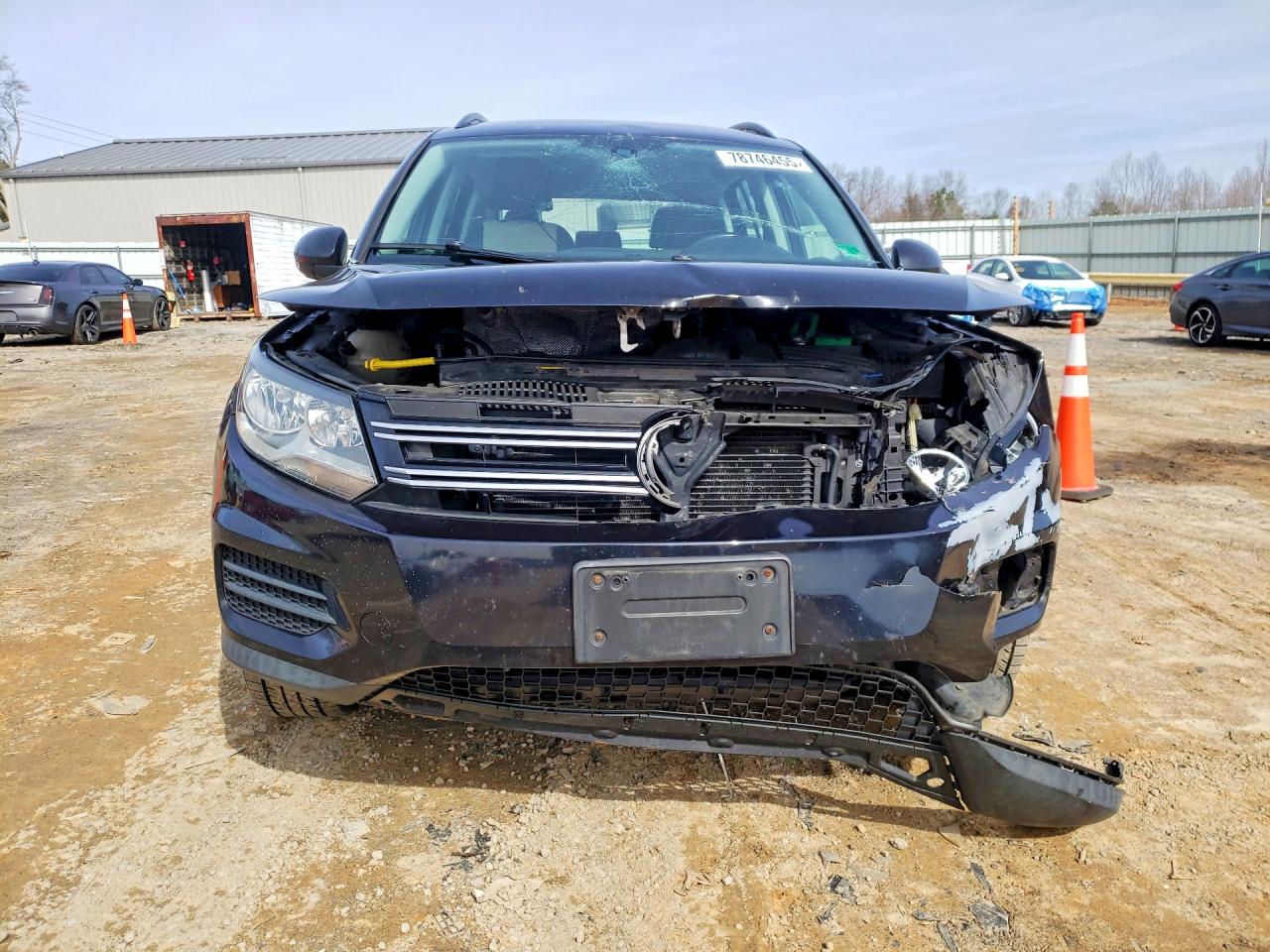 2017 VOLKSWAGEN TIGUAN S photo 5
