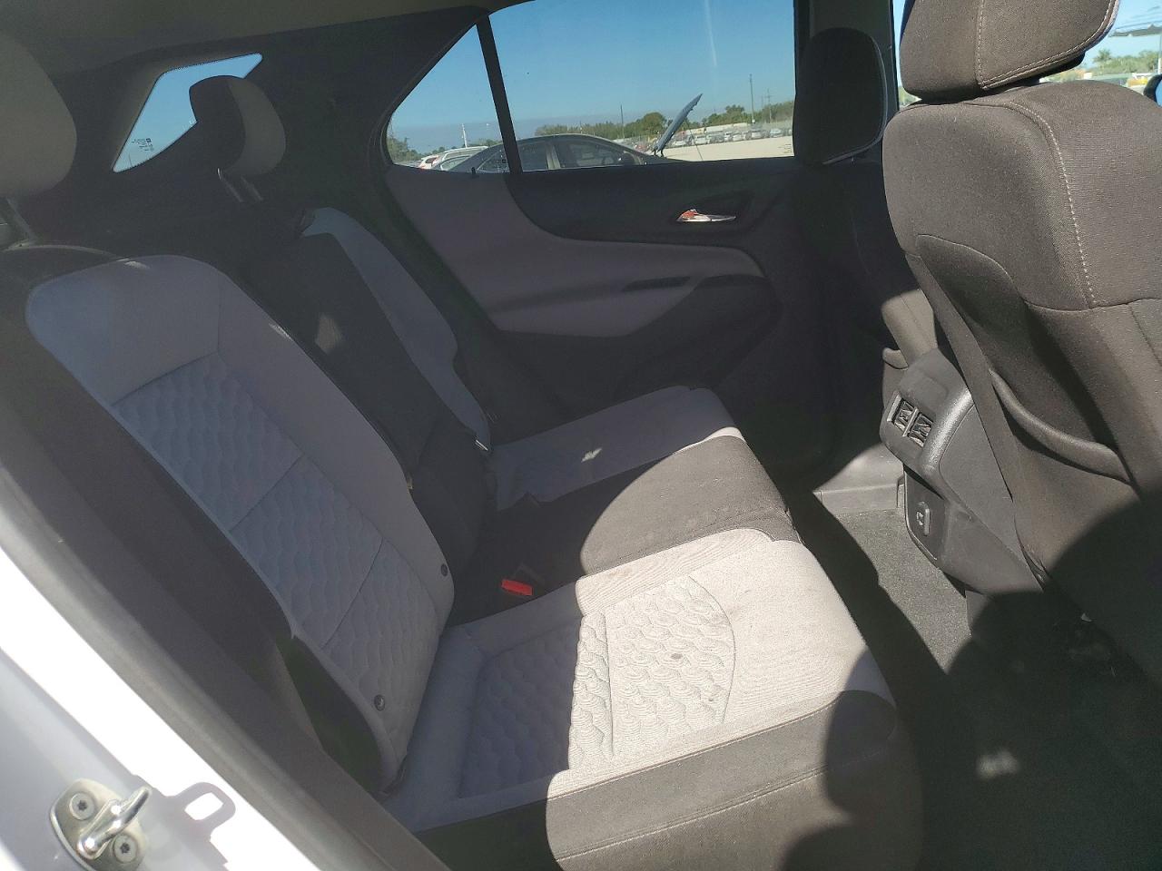 2019 CHEVROLET EQUINOX LT photo 11
