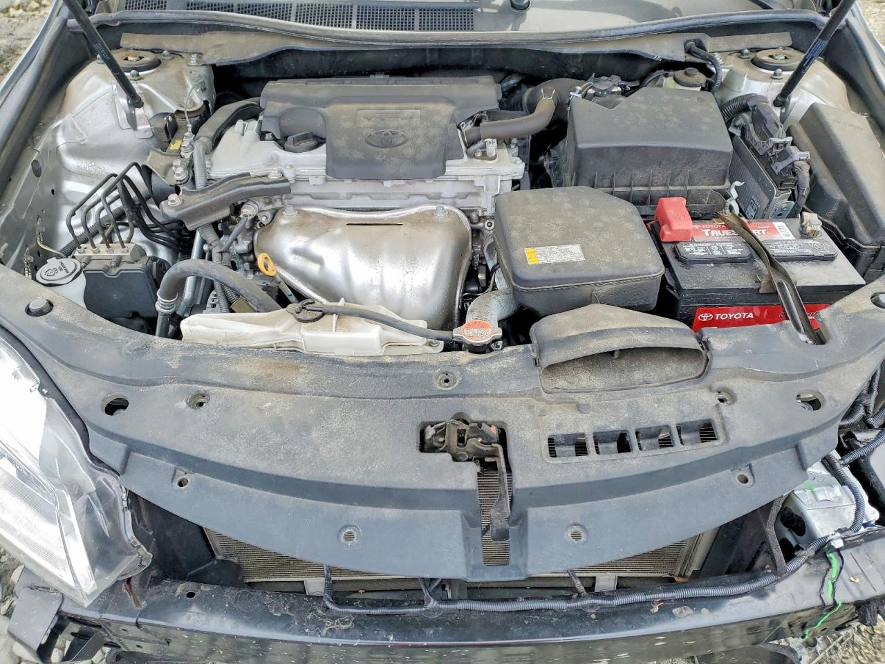 2016 TOYOTA CAMRY XLE photo 11