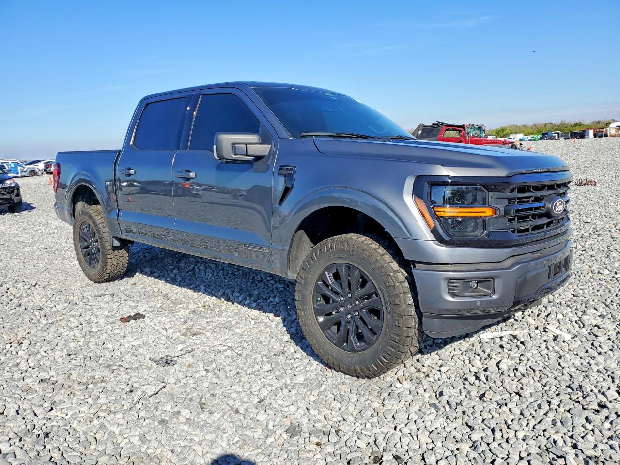2025 FORD F150 XLT photo 4