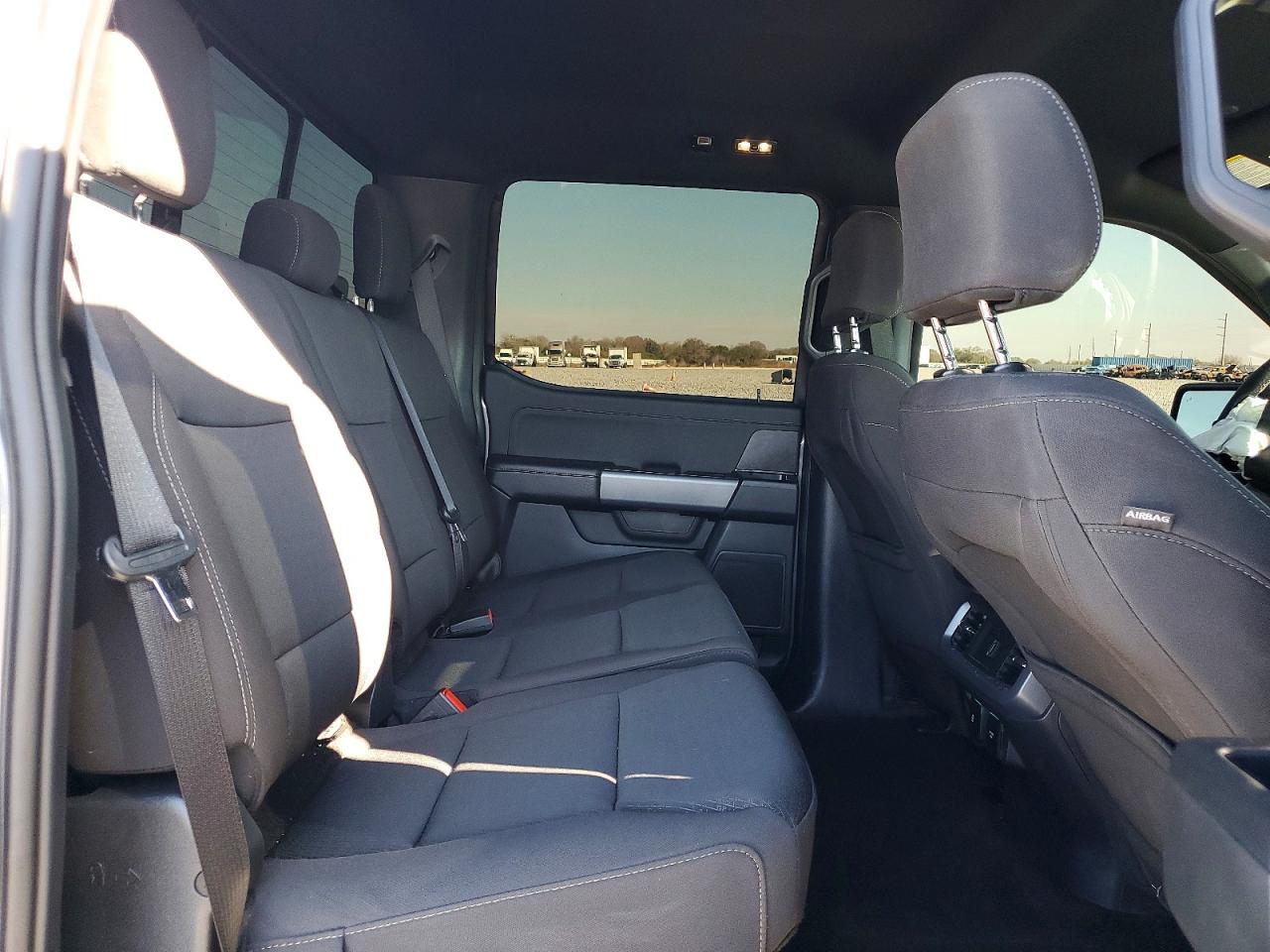 2025 FORD F150 XLT photo 10