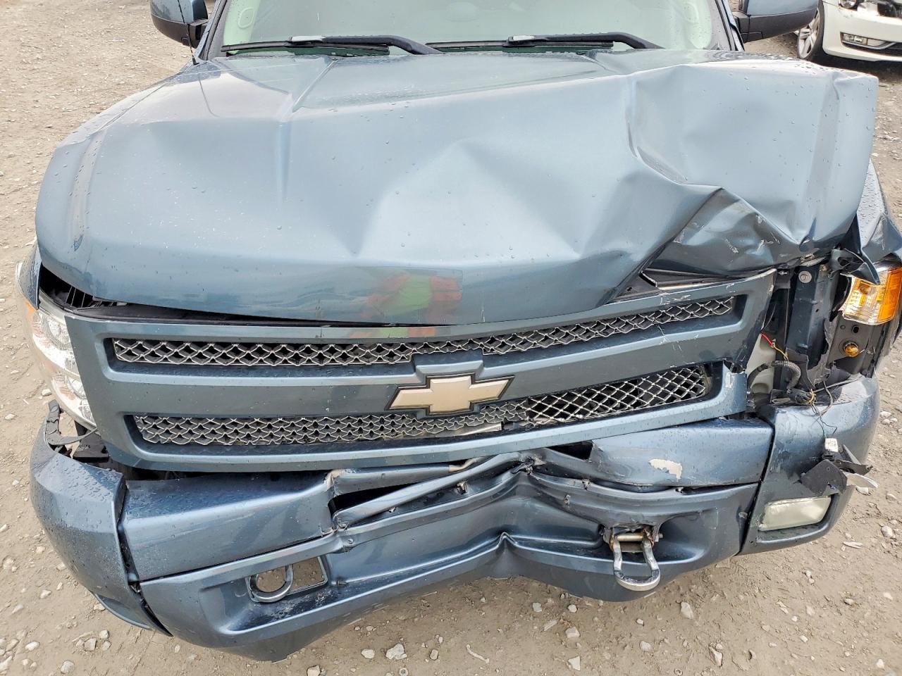 2009 CHEVROLET SILVERADO K1500 LT photo 11