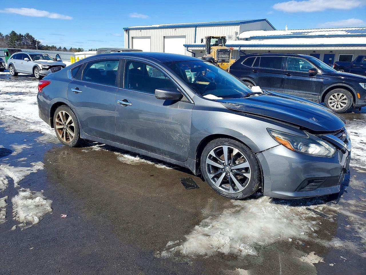 2016 NISSAN ALTIMA 2.5 SR photo 7
