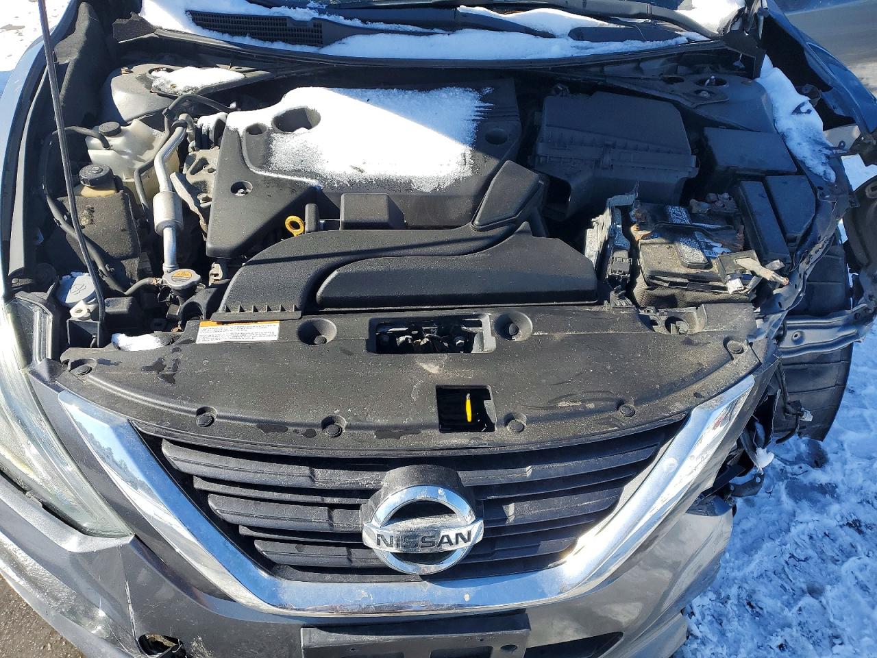 2016 NISSAN ALTIMA 2.5 SR photo 21