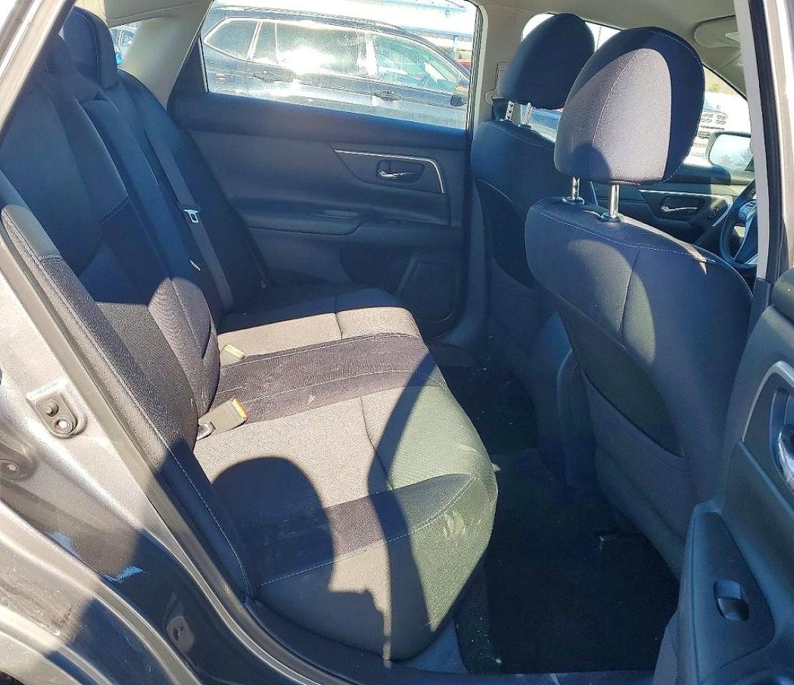 2016 NISSAN ALTIMA 2.5 SR photo 19