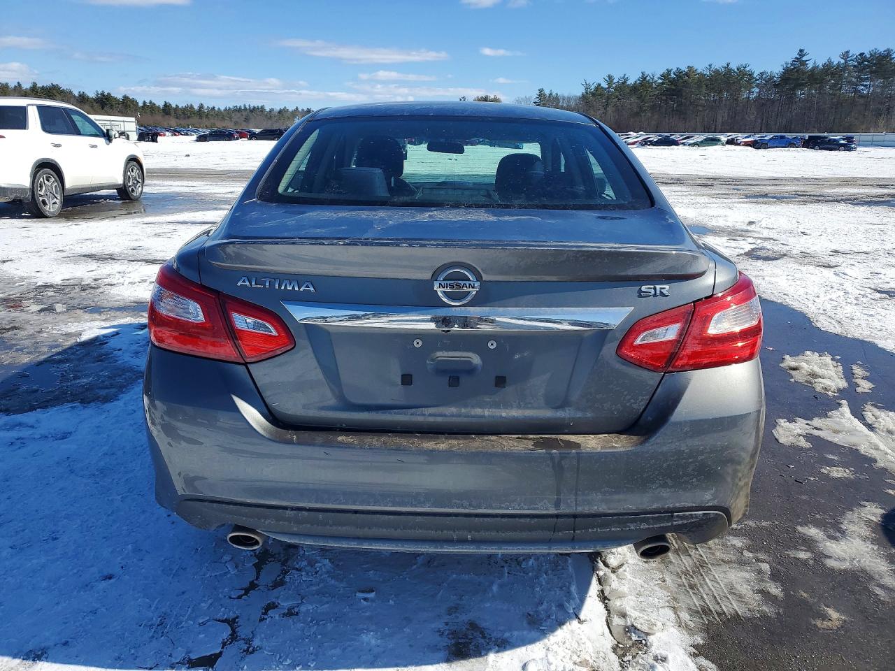 2016 NISSAN ALTIMA 2.5 SR photo 11