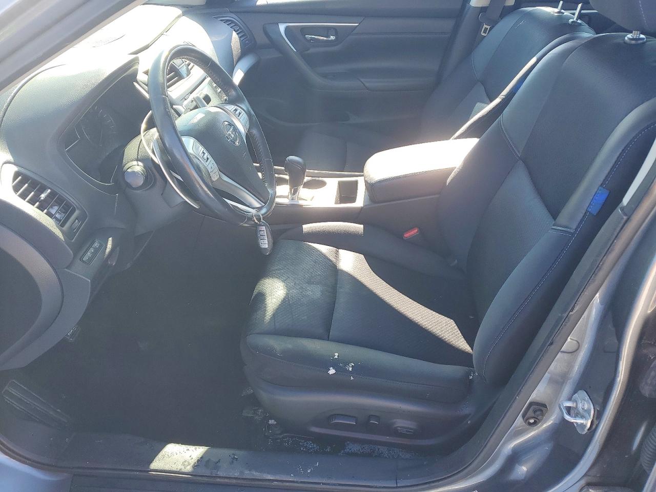 2016 NISSAN ALTIMA 2.5 SR photo 13