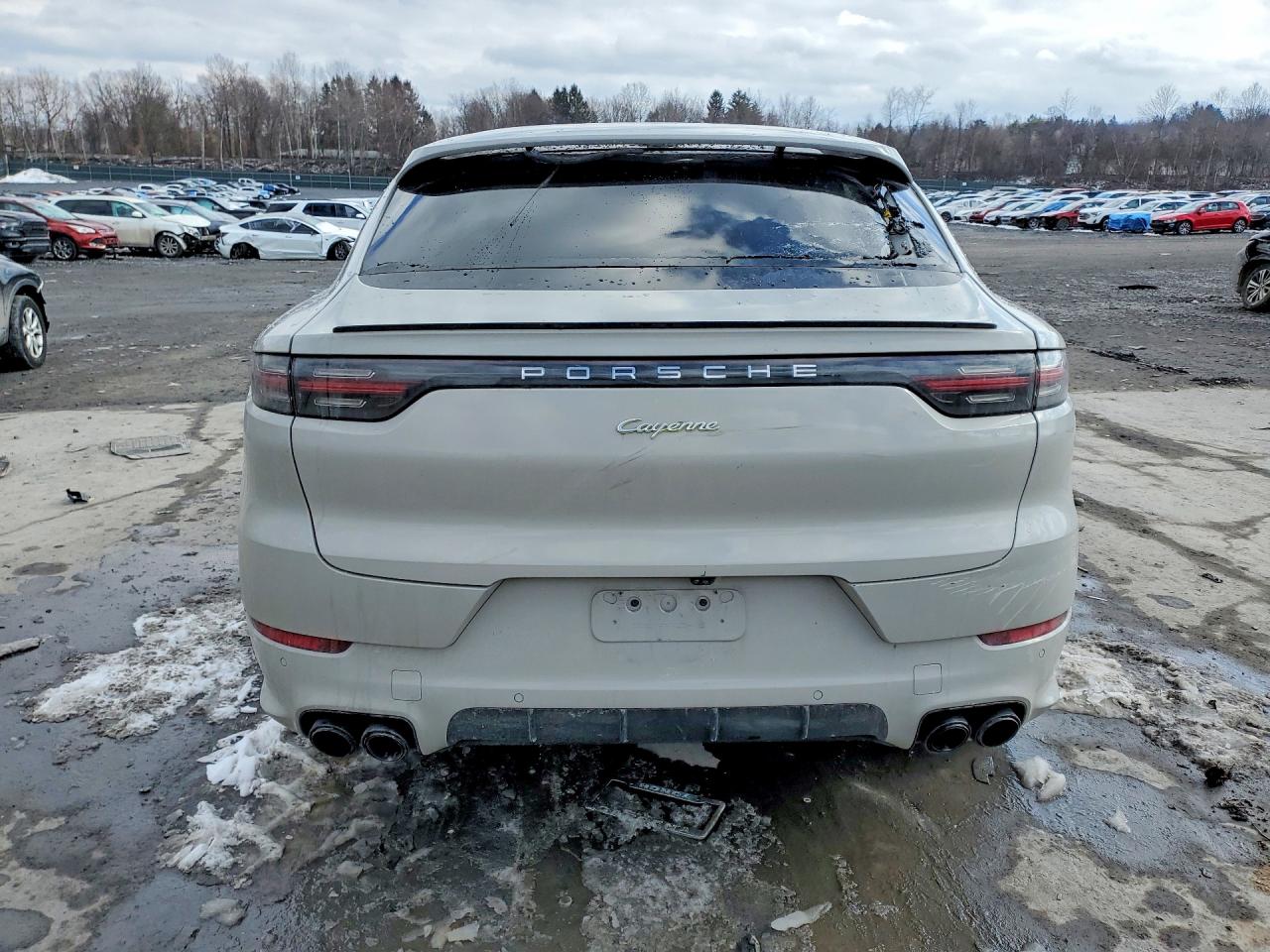 2022 PORSCHE CAYENNE E HYBRID COUPE photo 11