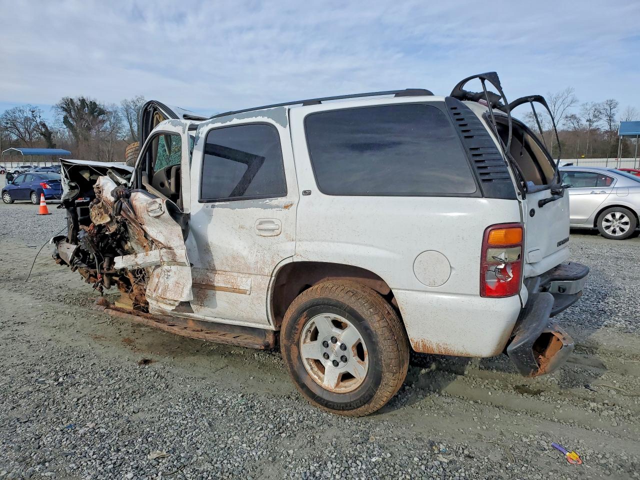 2003 CHEVROLET TAHOE C1500 photo 3