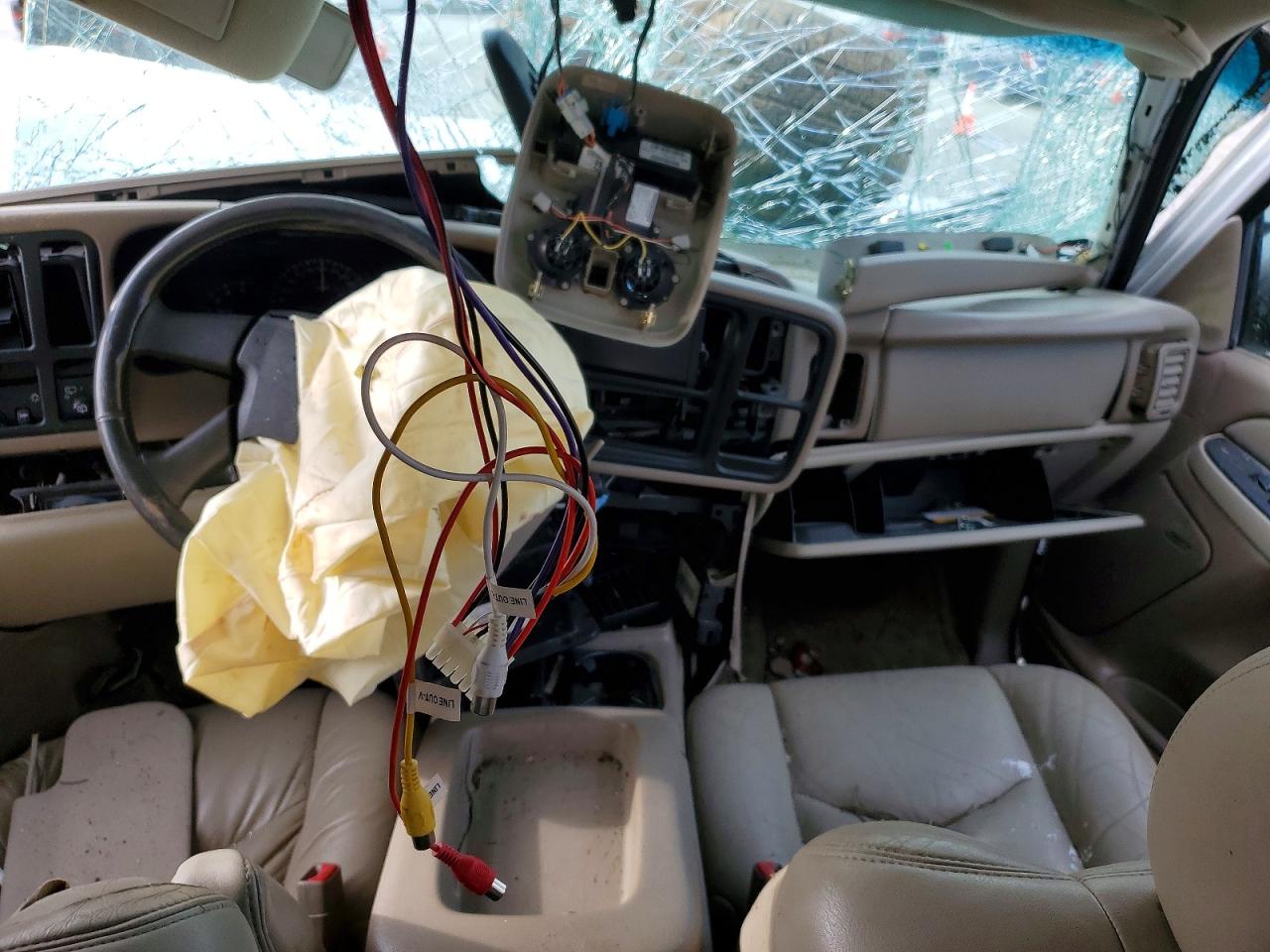 2003 CHEVROLET TAHOE C1500 photo 15