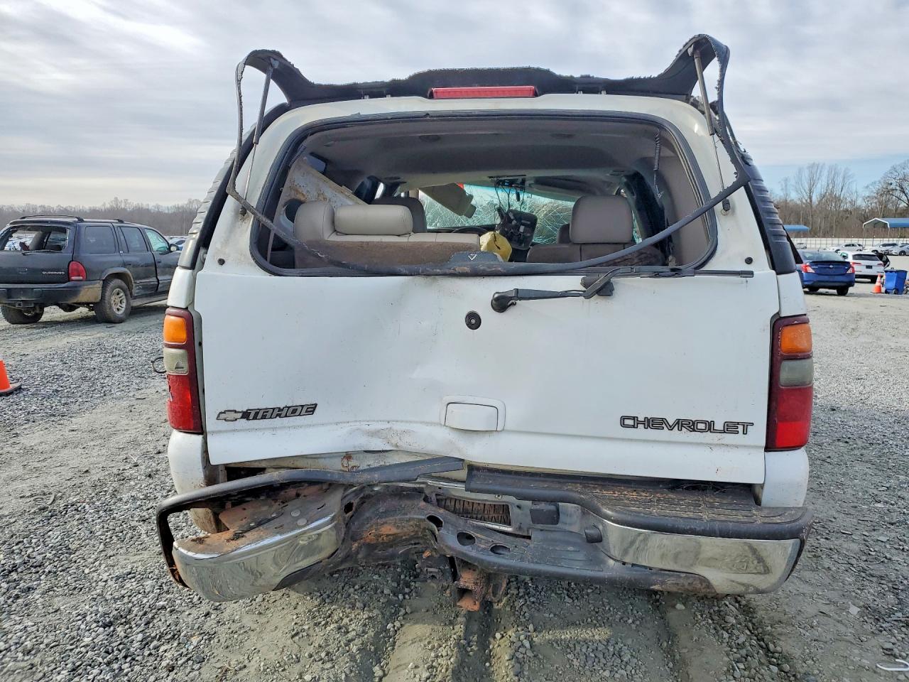 2003 CHEVROLET TAHOE C1500 photo 11