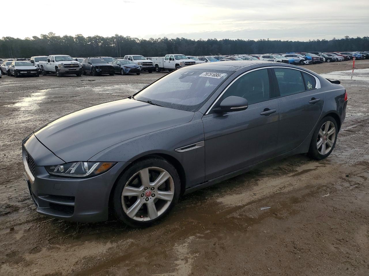 2017 JAGUAR XE