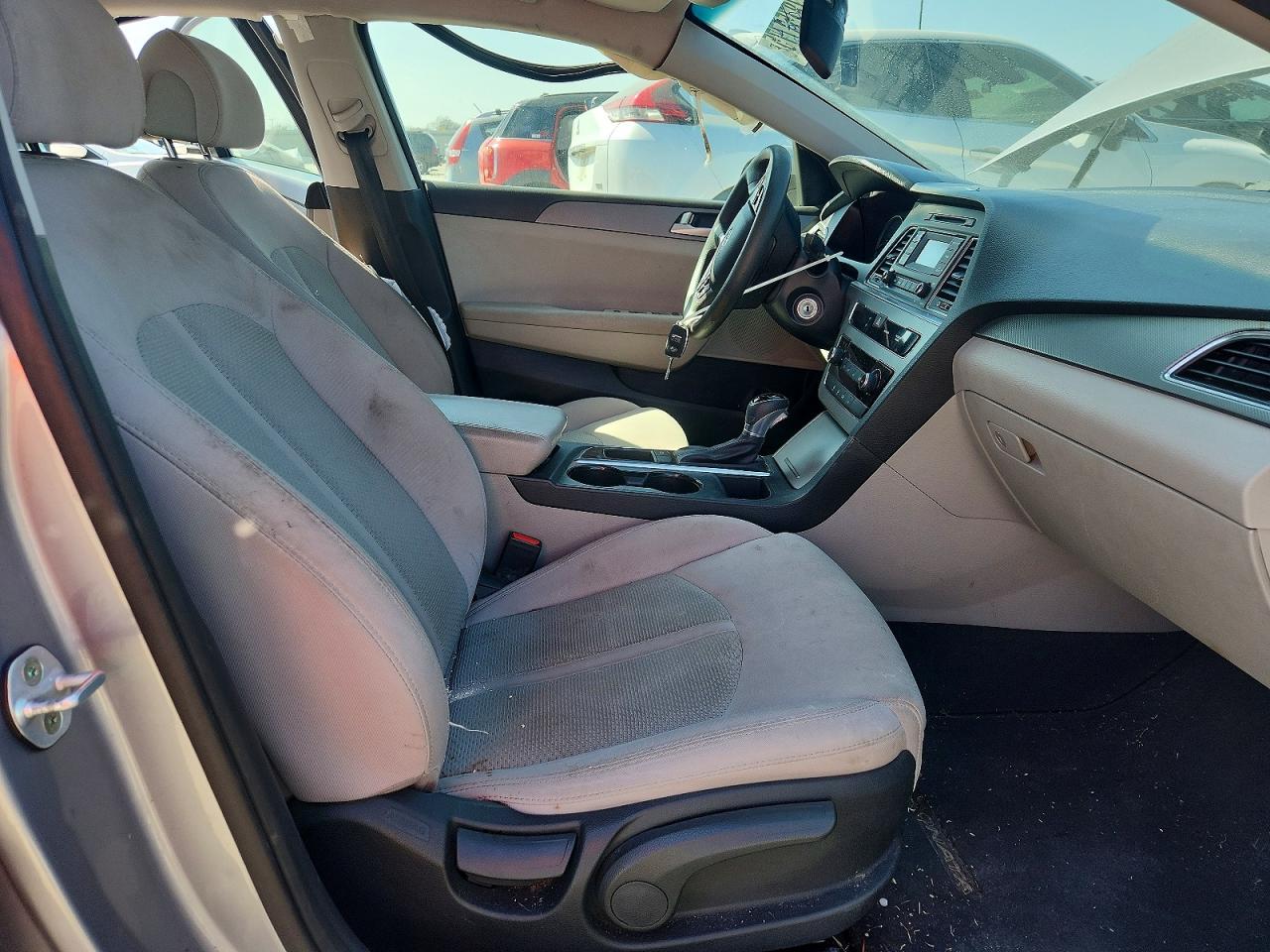 2015 HYUNDAI SONATA SE photo 7