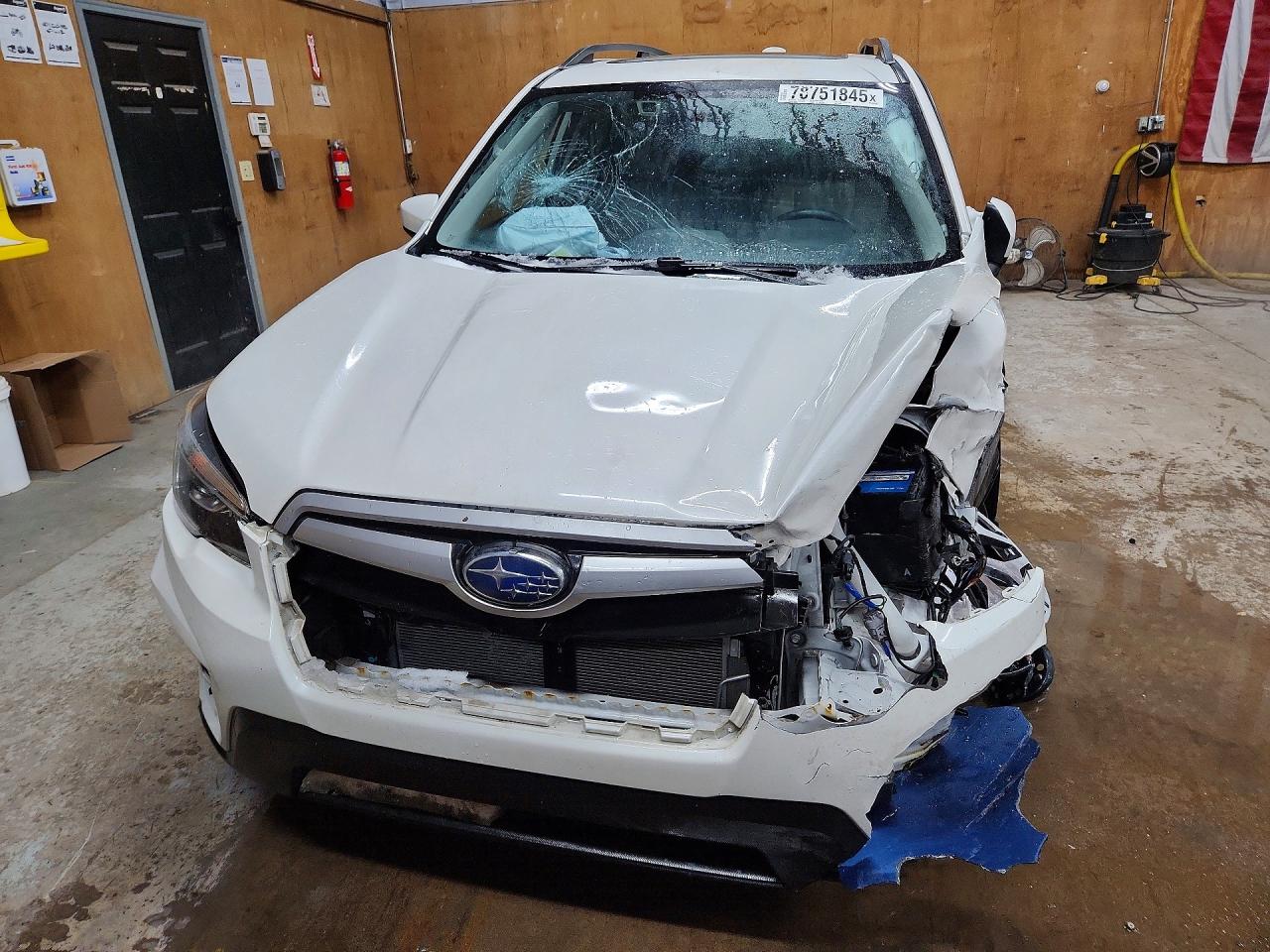 2020 SUBARU FORESTER PREMIUM photo 9