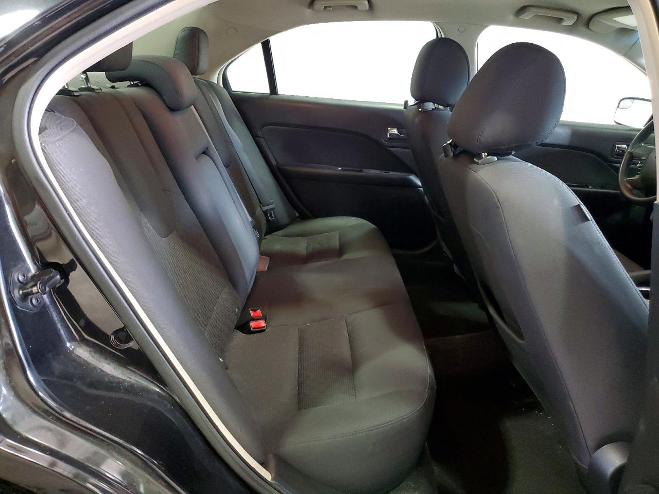 2012 FORD FUSION SE photo 28