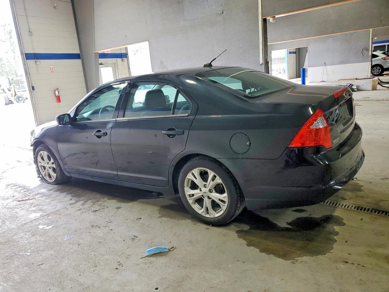 2012 FORD FUSION SE photo 4