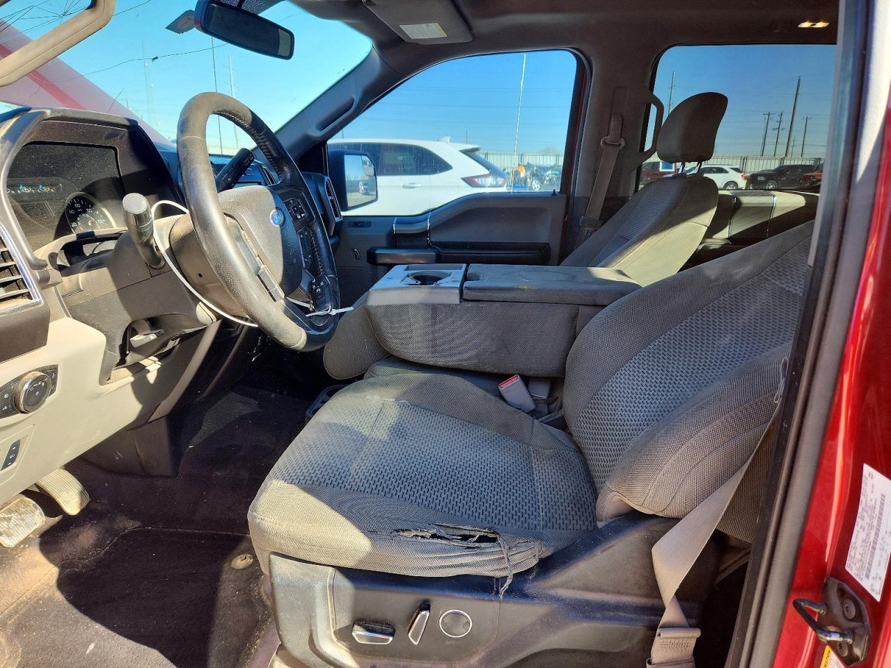 2015 FORD F150 SUPERCREW photo 19