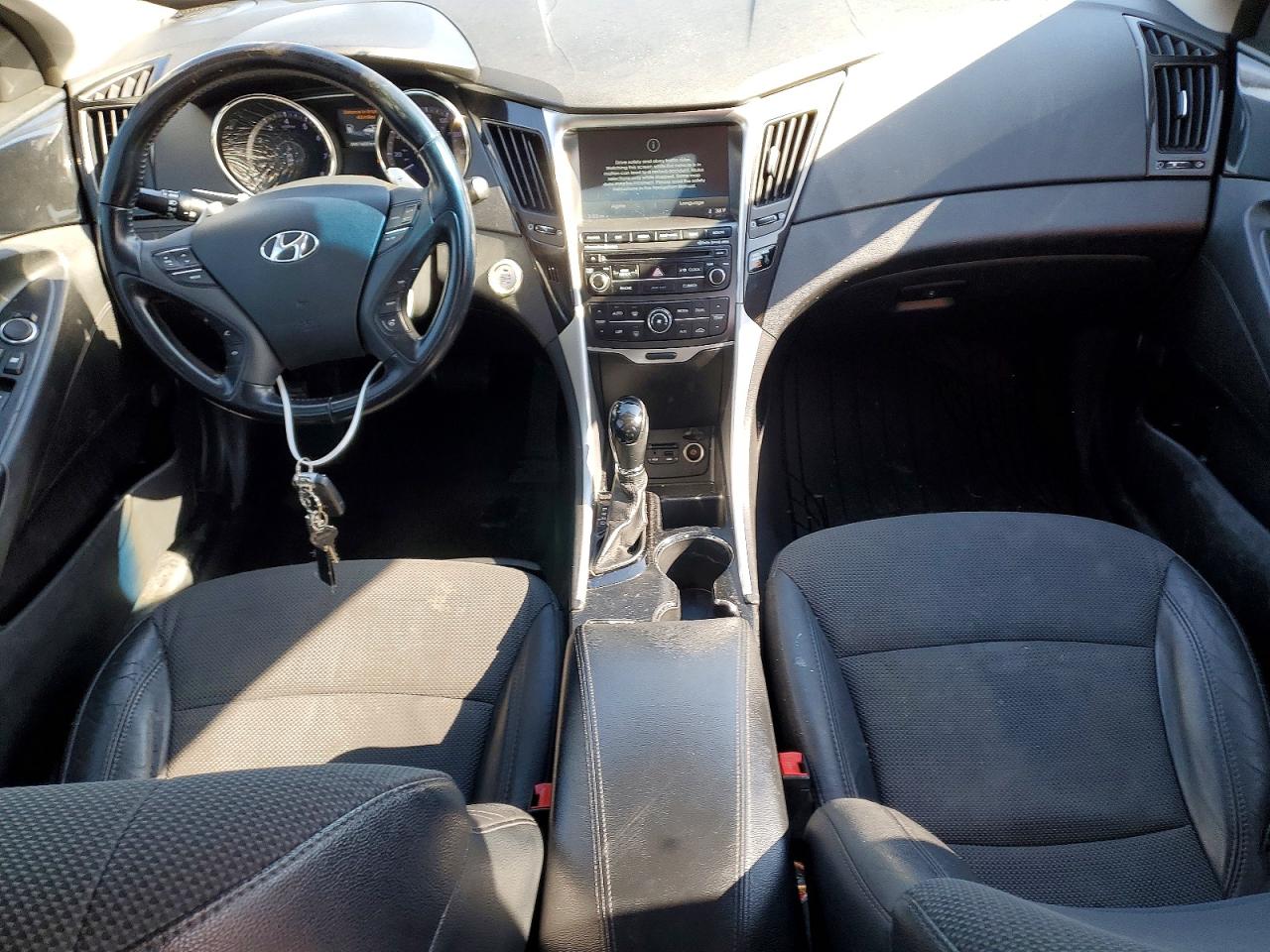 2014 HYUNDAI SONATA SE photo 8