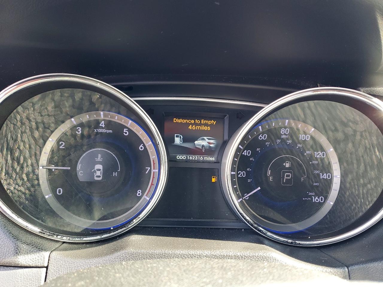 2014 HYUNDAI SONATA SE photo 9