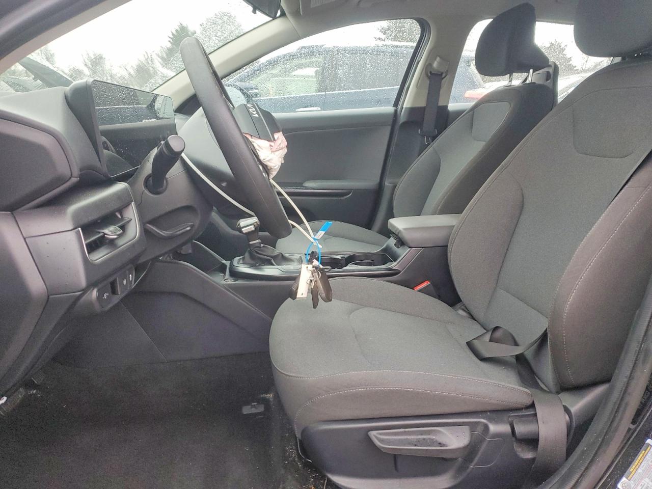 2025 KIA K4 LX photo 7
